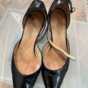 Dries Van Noten Black Patent Leather kitten Heels